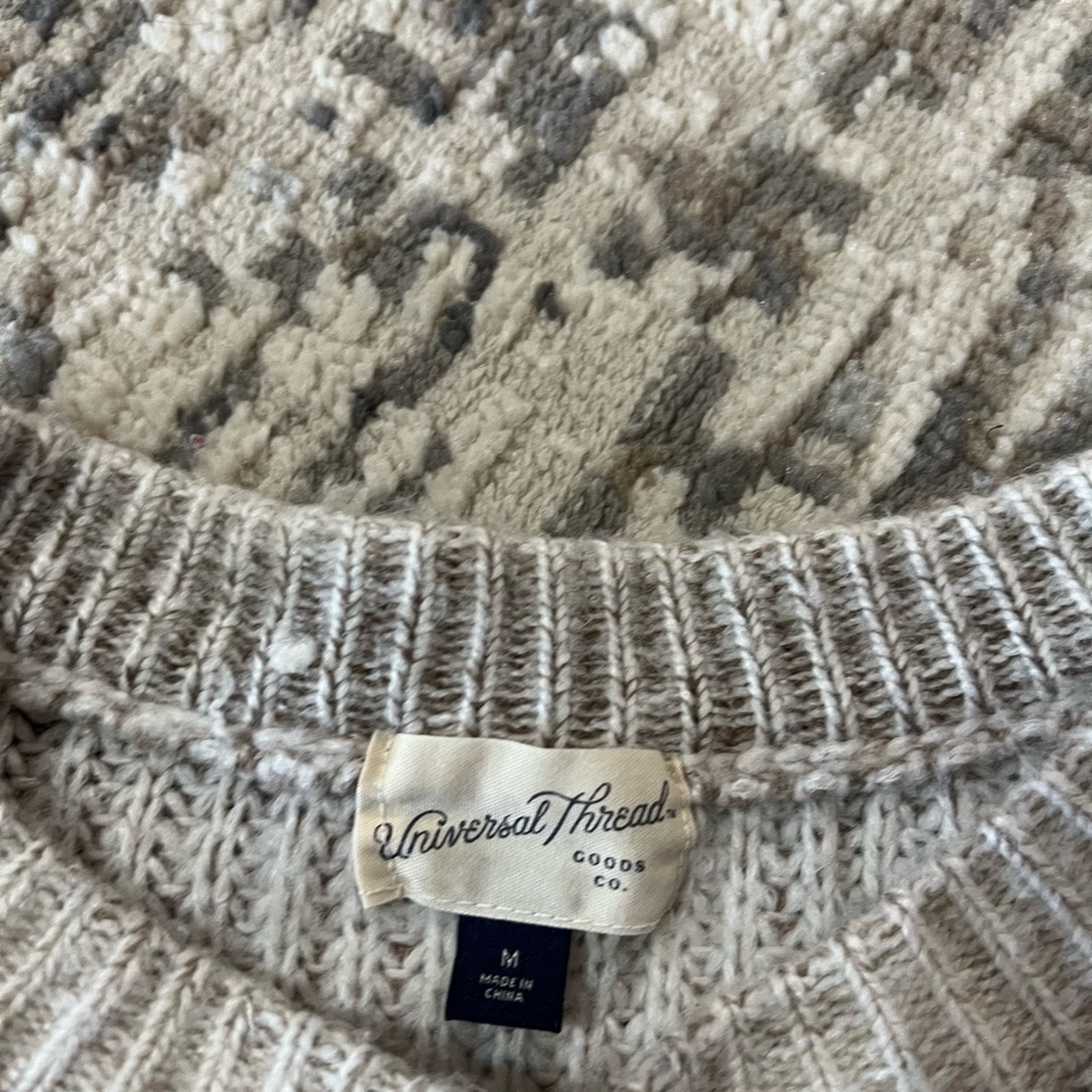 Universal Thread Gray Sweater - Picture 2 of 4